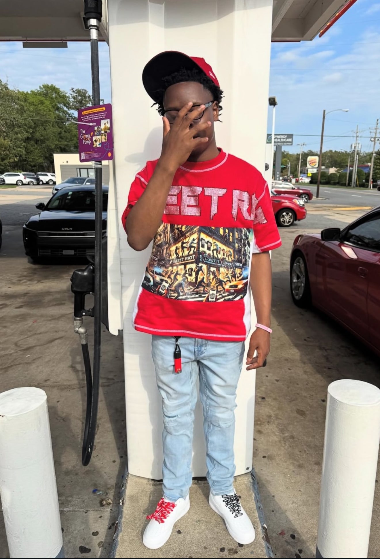 RIOT WORLD TEE